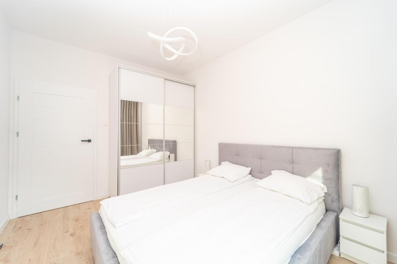 Nadmorski Dwor - Green Apartment Гданьск Экстерьер фото